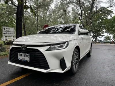 Toyota Yaris Ativ